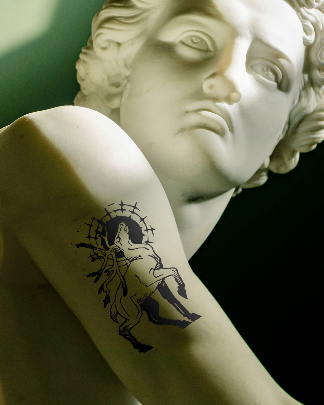 TEMPORARY TATTOO / « He Who Reigns »
